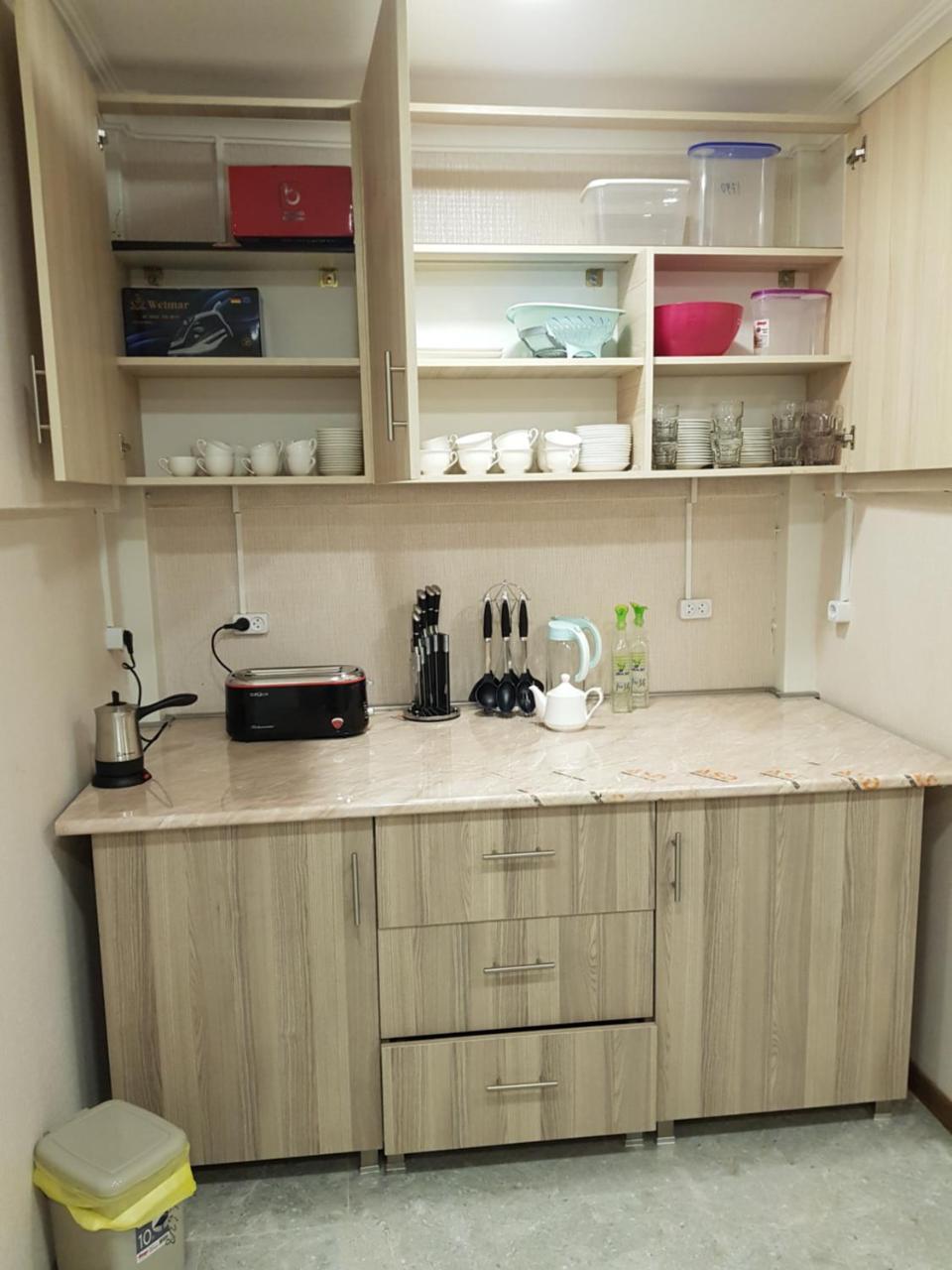 Blossom Hostel Updated ! Обновлено !!! City Center! Perfect Order!!! Snow-White Bed Linen!!! Идеальный Порядок!!! Белоснежное Постельное Белье!!! Центр Города !!! Tbilisi Buitenkant foto