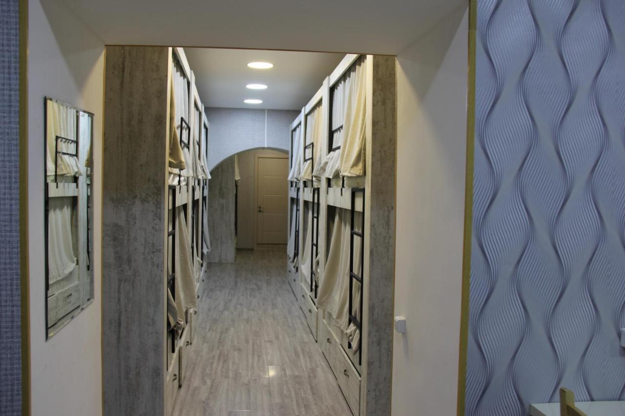 Blossom Hostel Updated ! Обновлено !!! City Center! Perfect Order!!! Snow-White Bed Linen!!! Идеальный Порядок!!! Белоснежное Постельное Белье!!! Центр Города !!! Tbilisi Buitenkant foto