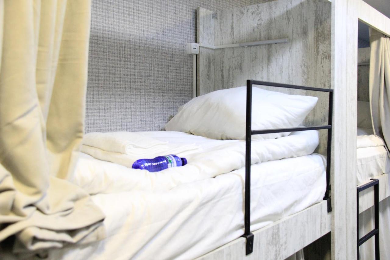 Blossom Hostel Updated ! Обновлено !!! City Center! Perfect Order!!! Snow-White Bed Linen!!! Идеальный Порядок!!! Белоснежное Постельное Белье!!! Центр Города !!! Tbilisi Buitenkant foto